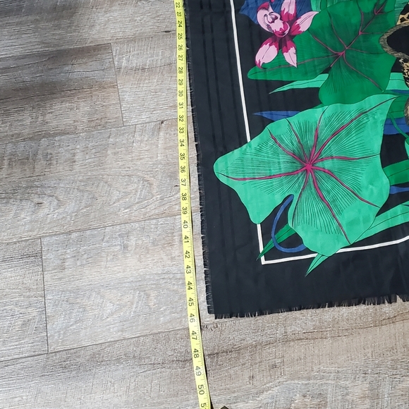 Jim Renoir Cheeta Scarf in Italy ⚜️💚⚜️ - Picture 4 of 5